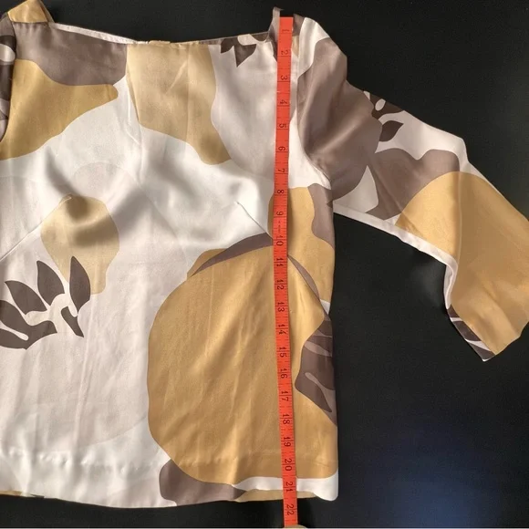 NWT J. Crew Brown and Tan Abstract Blouse, 100% Silk - Picture 5 of 6